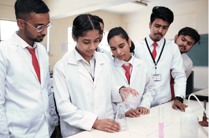 VNS Group of Institutions, Faculty of Pharmacy Bhopal Campus life photo 30